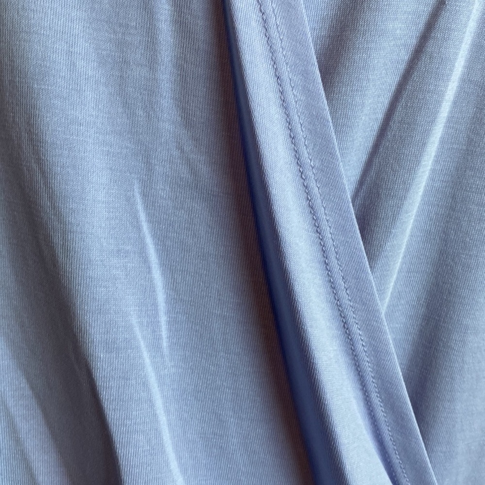 LOFT Women’s V-Neck Faux Wrap Top Pale Blue sz L NWT - Picture 5 of 7